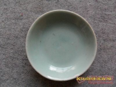 老瓷器清末至民国 的豆青釉小瓷盘子-博宝客-艺术品销售专区